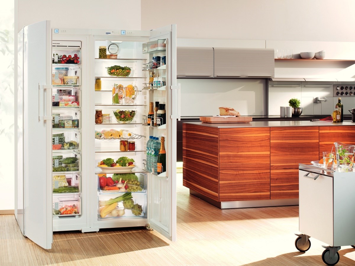 Side-by-Side: красивое и вместительное решение для просторной кухни