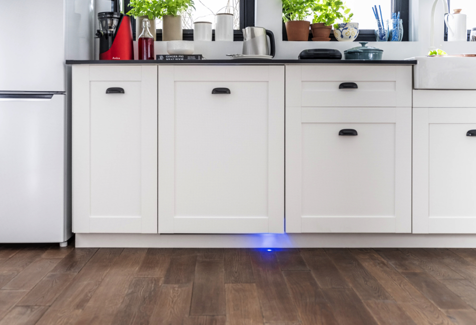 Луч на полу